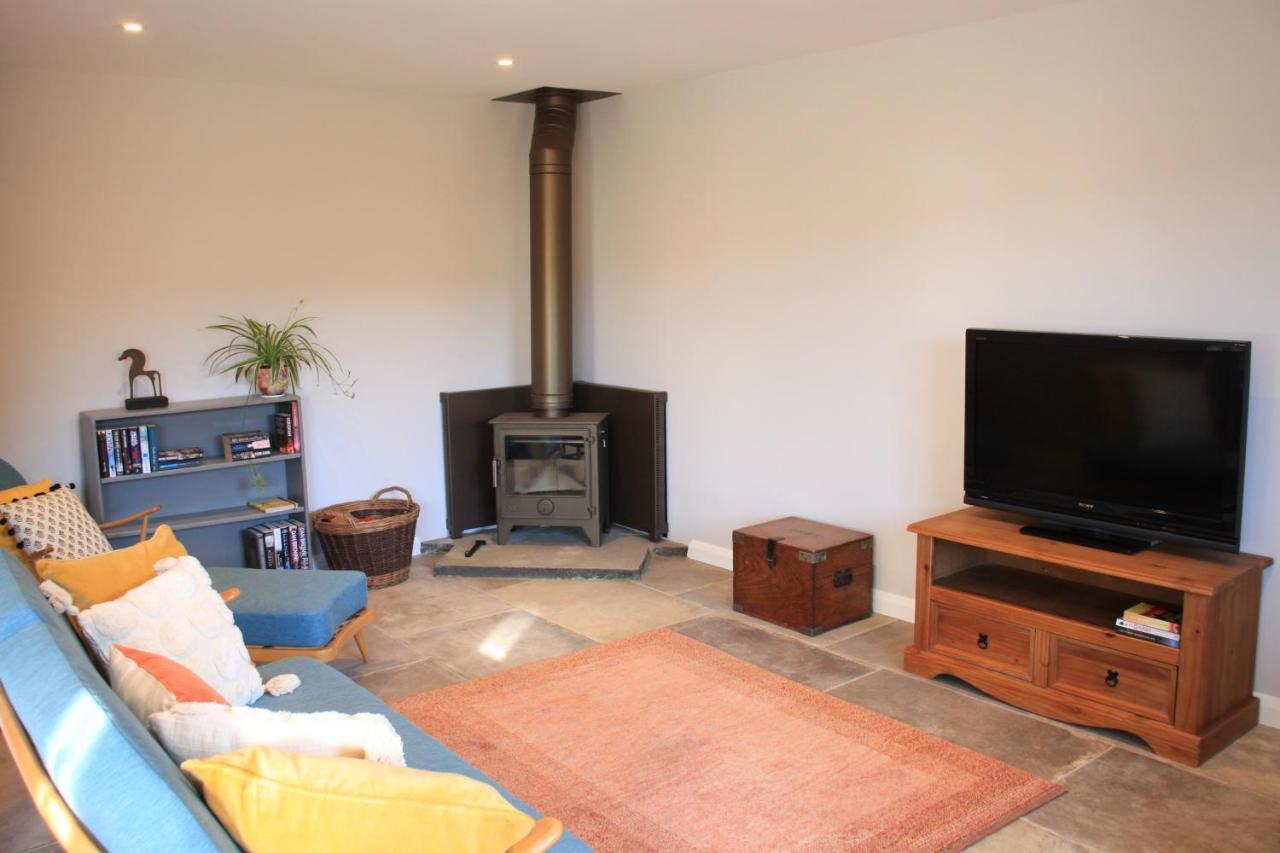 Charming And Luxury Retreats On Our Farm Villa Billingshurst Buitenkant foto