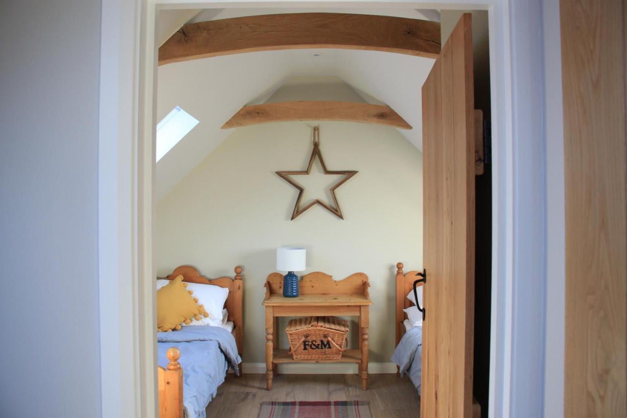 Charming And Luxury Retreats On Our Farm Villa Billingshurst Buitenkant foto