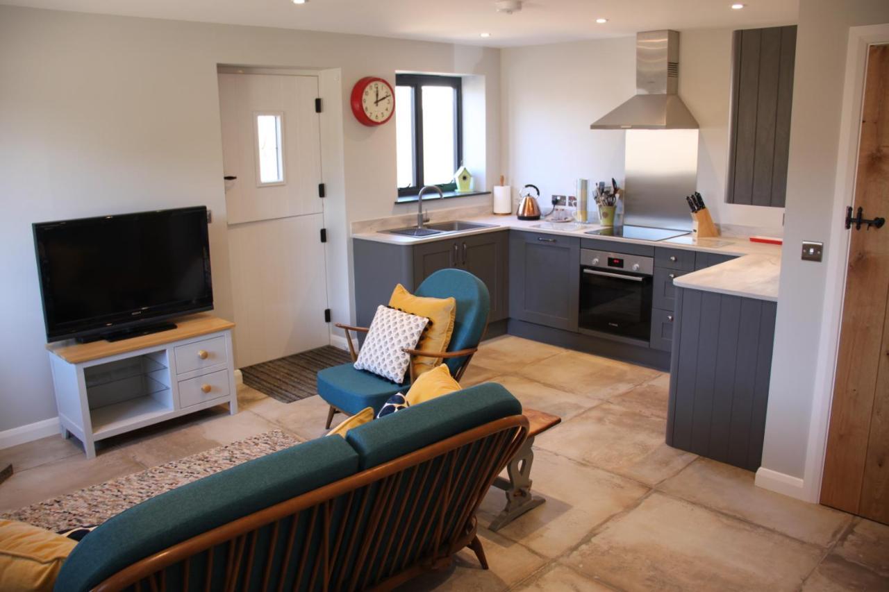 Charming And Luxury Retreats On Our Farm Villa Billingshurst Buitenkant foto