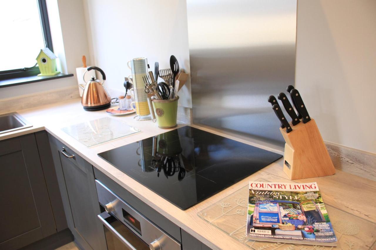 Charming And Luxury Retreats On Our Farm Villa Billingshurst Buitenkant foto