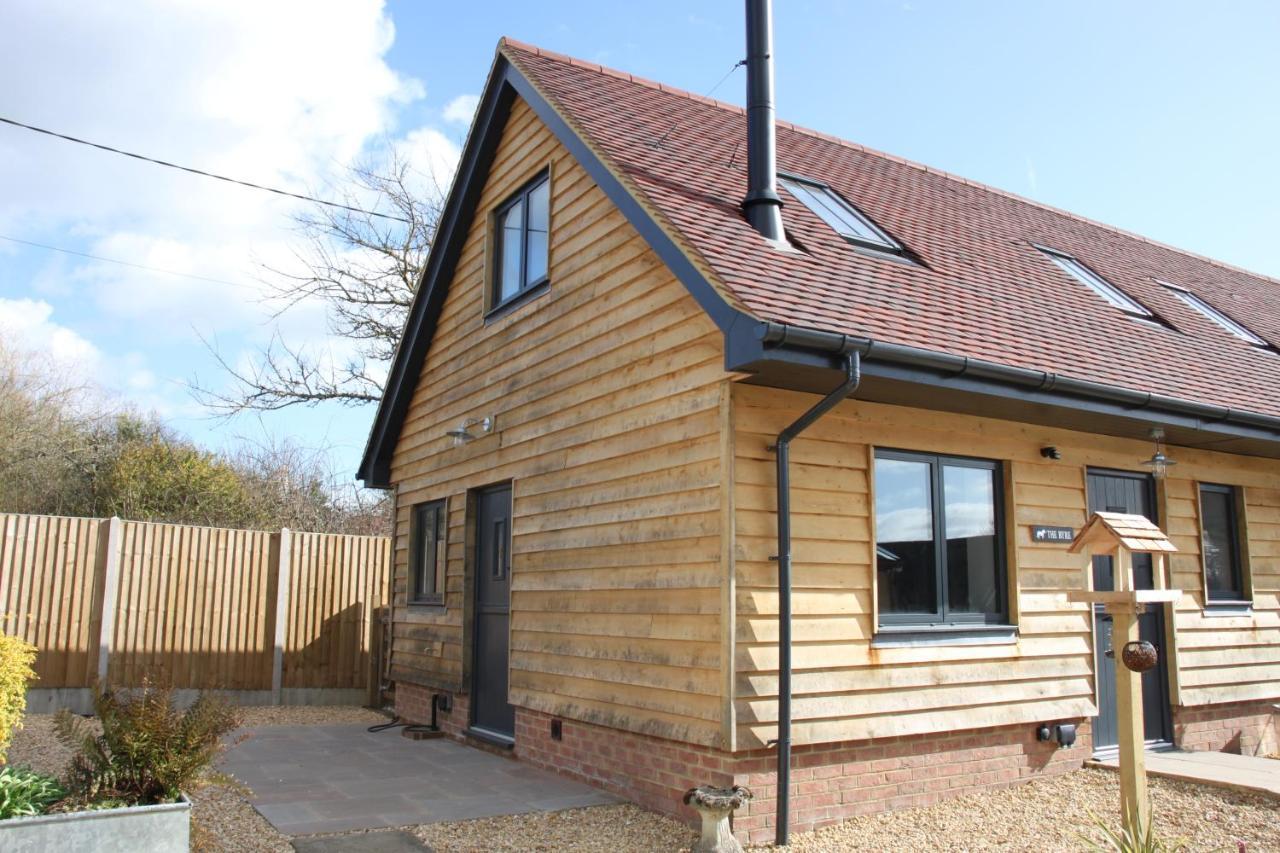 Charming And Luxury Retreats On Our Farm Villa Billingshurst Buitenkant foto